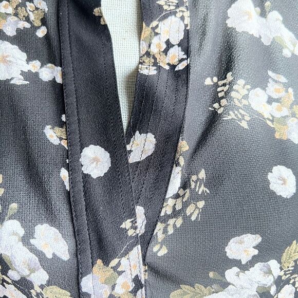 Vince Sheer Silk Black and White Floral Blouse - Picture 5 of 7